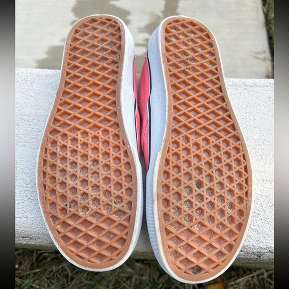 Vans Off the Wall Classic Slip on Sneaker Rare Neon Knockout Pink Women’s Size 7 - Picture 10 of 10